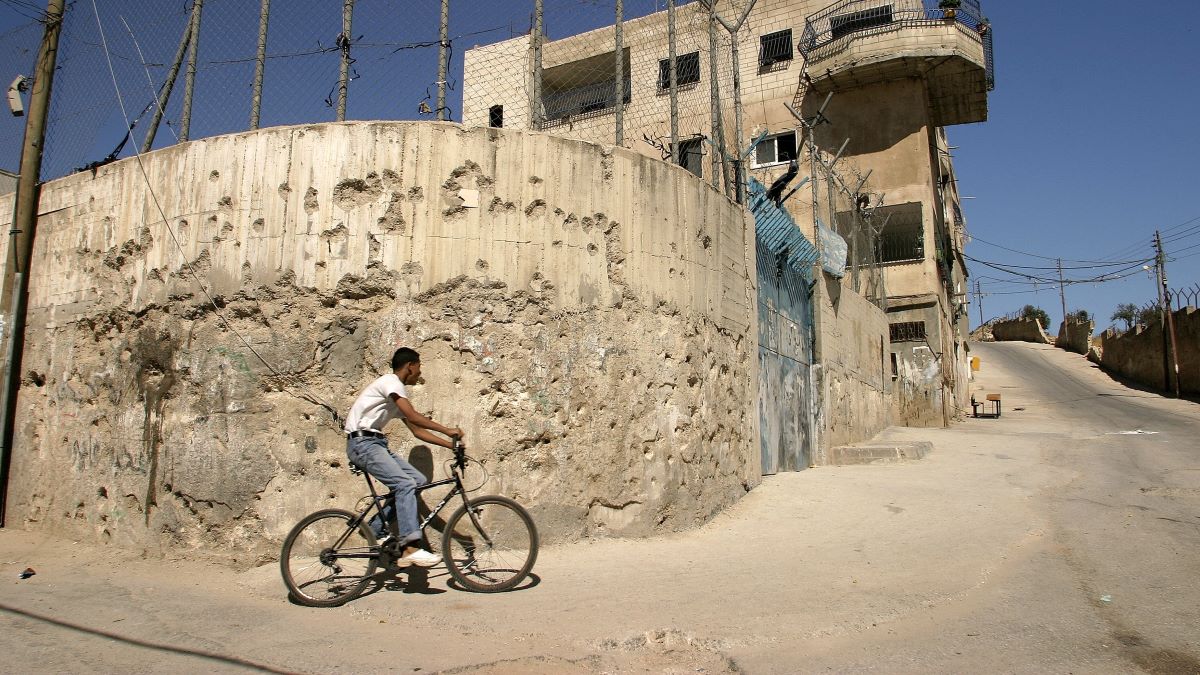 Economic crisis worsens in Occupied Palestinian Territory amid ongoing Gaza conflict