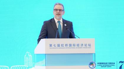 Deputy Secretary-General Pedro Manuel Moreno on an official visit to Shanghai, China, on 5 November.